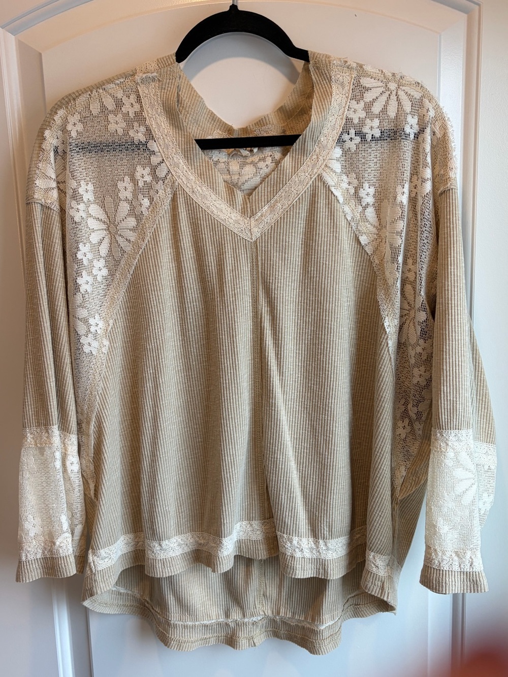 POL Ribbed Floral Lace Patchwork Thermal Top Beige Tan Size Small